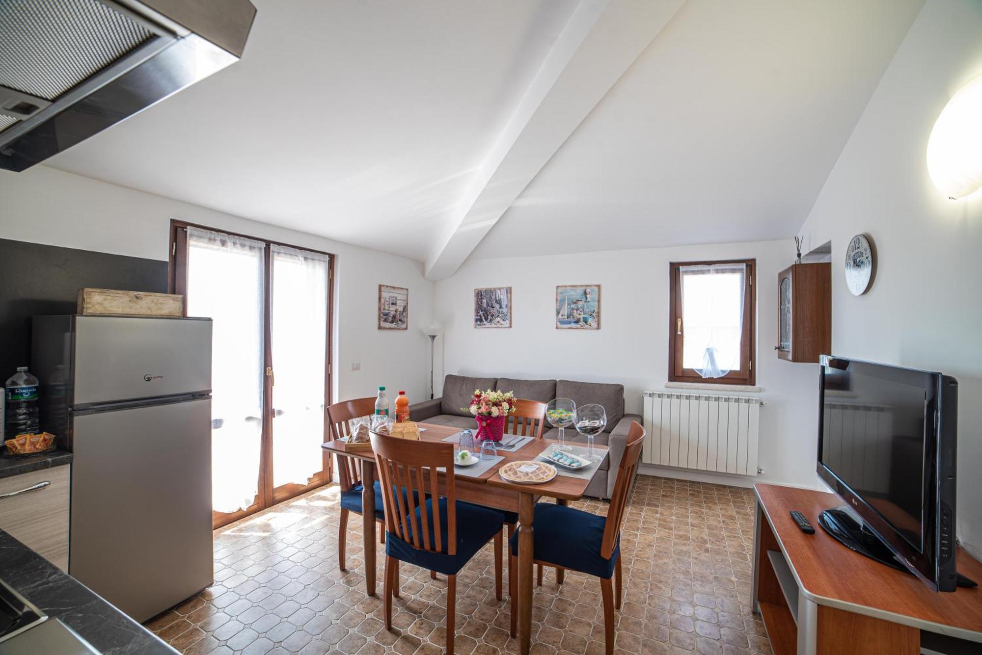 Dolce Alba Bed & Breakfast Montecastrilli Exterior photo