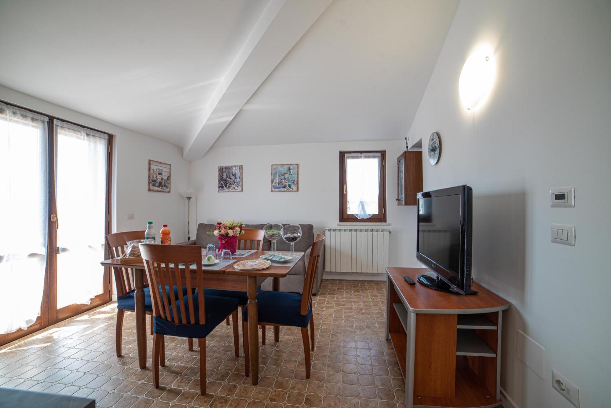 Dolce Alba Bed & Breakfast Montecastrilli Exterior photo